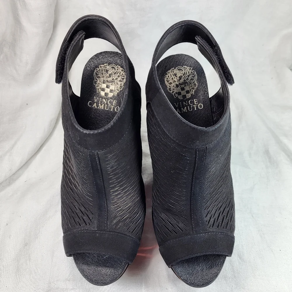 Vince Camuto Kyrene Black Leather SANDALS Womens Size 6.5M Wedge Heels Platform